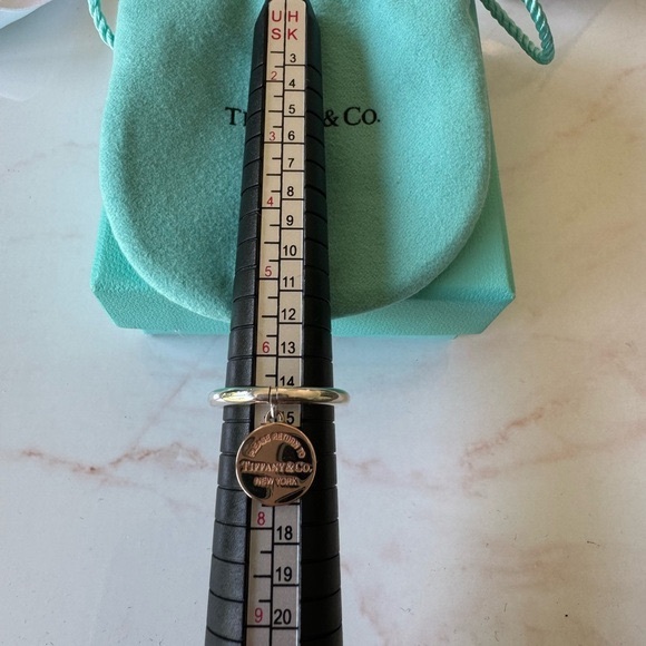 Tiffany & Co. Rubedo circle tag Ring - Picture 4 of 4